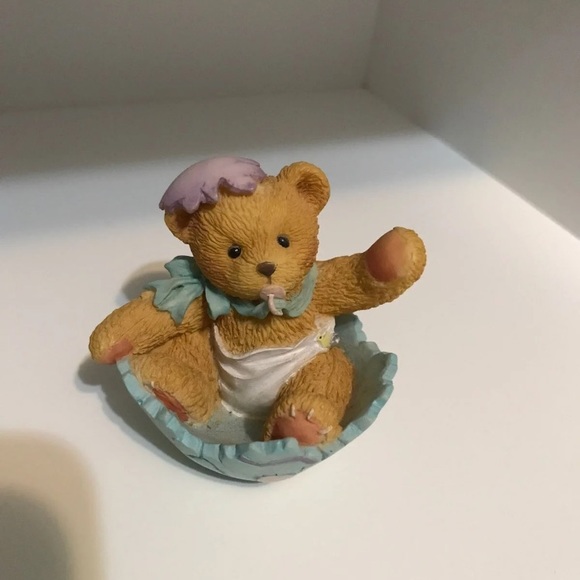 buyers for cherished teddies